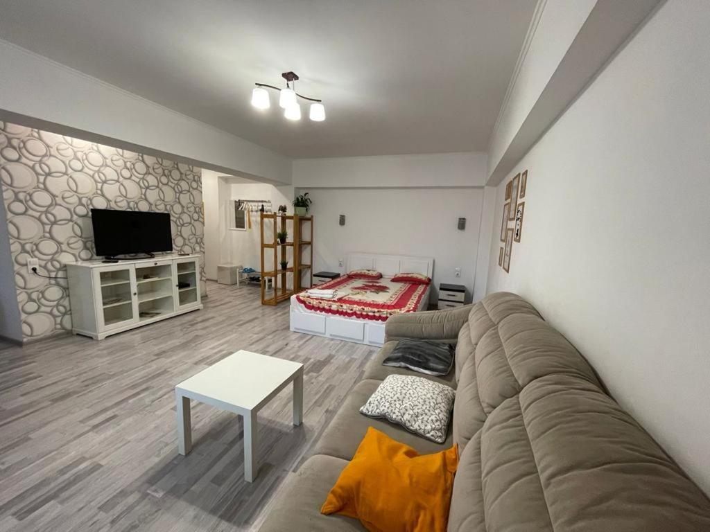 Flat Apartment Almaty Luaran gambar